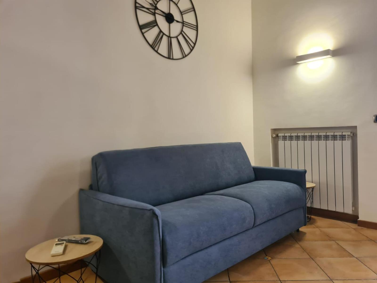 Casa Vetriera A Chiaia