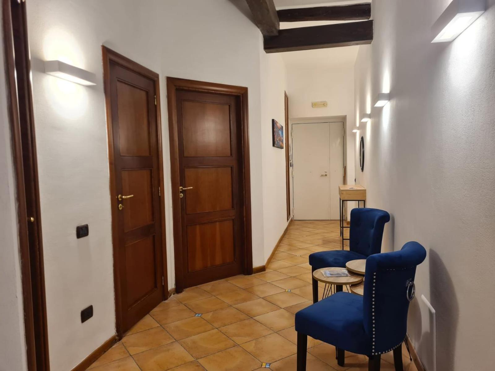 Apartment Casa Vetriera A Chiaia