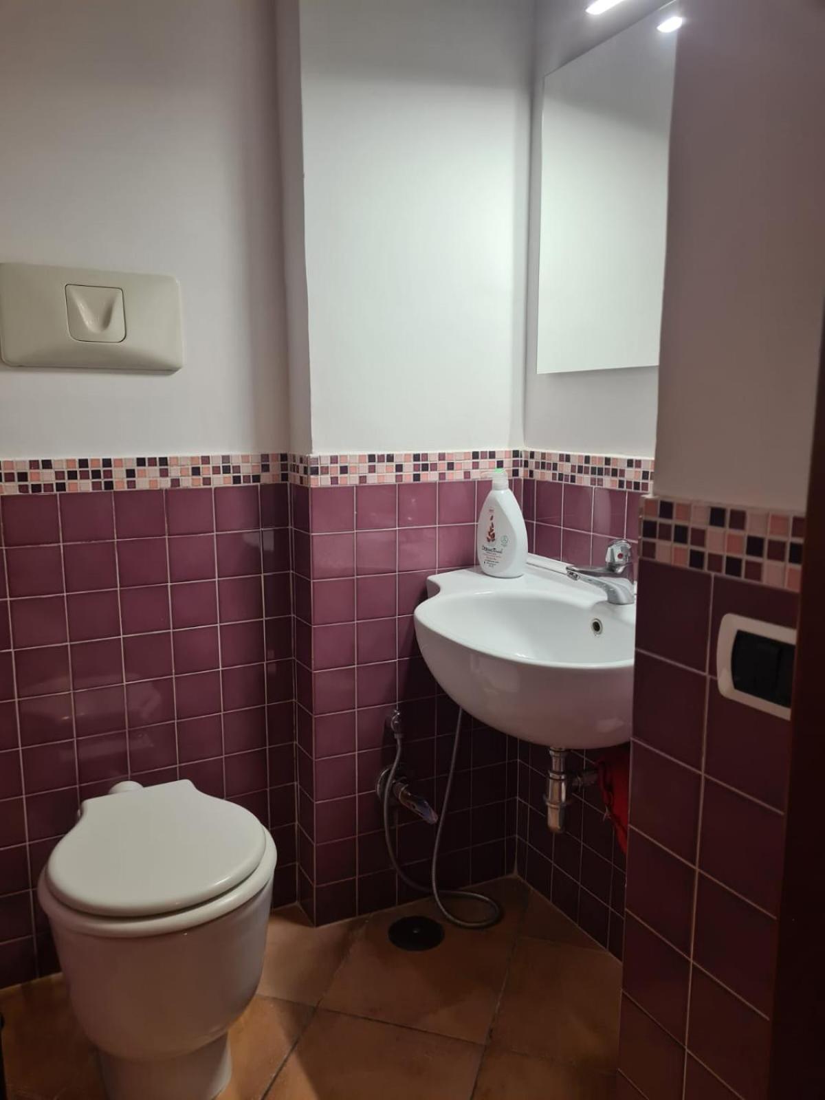 Casa Vetriera A Chiaia Appartement *